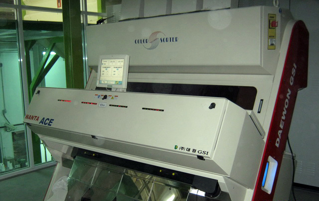 Color Sorter Machine